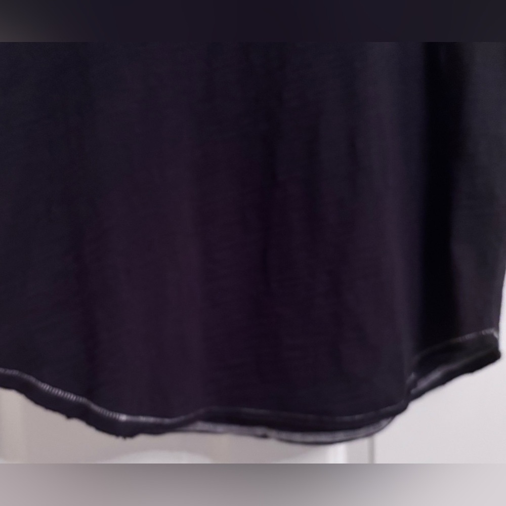 Lisa Todd‎ Double Down T-shirt - Picture 7 of 8